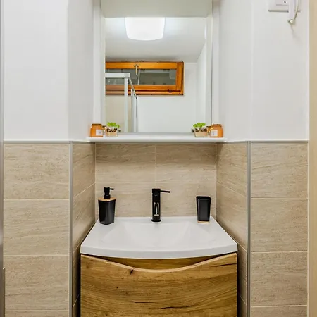 Apartament Castagno 2 On The Wayfarer's Path With Ac And Wifi Bellano