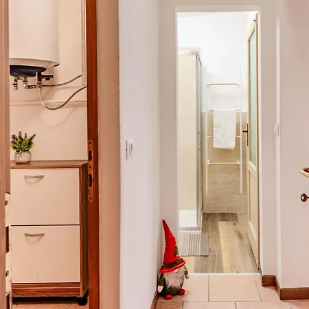 Castagno 2 On The Wayfarer's Path With Ac And Wifi Apartament *
