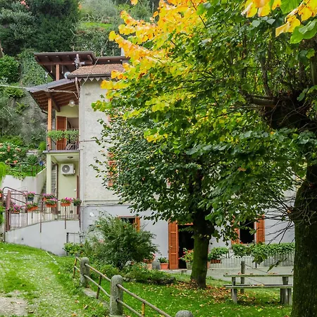 Castagno 2 On The Wayfarer's Path With Ac And Wifi Apartament *